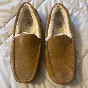 UGG Men's Tan Suede Ascot Slippers Loafers